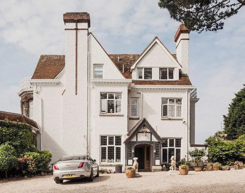 Merchants Manor Spa - Image 1