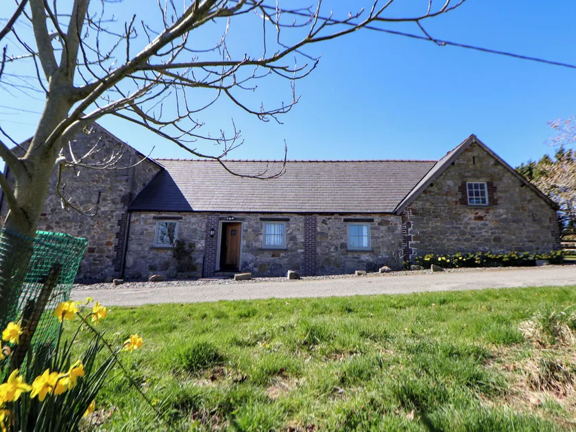 Walnut Cottage - Image 1