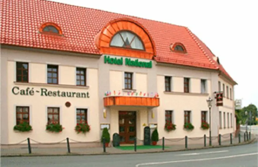 Hotel National - Image 1