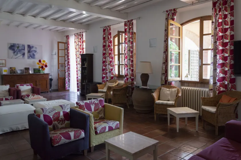 Hotel Le Renaie - Lobby sitting area
