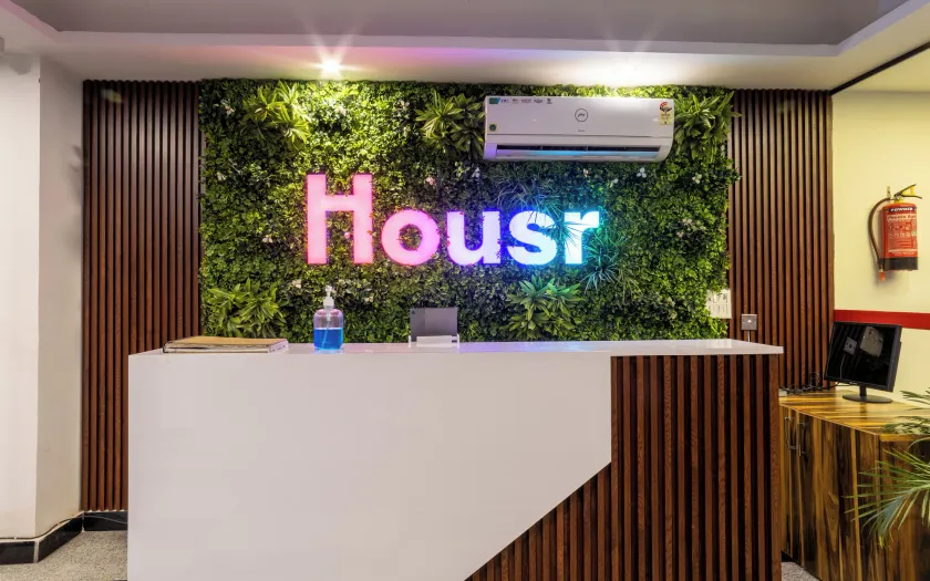 Housr Studio Rooms Sector 38 Gurgaon - Rezeption