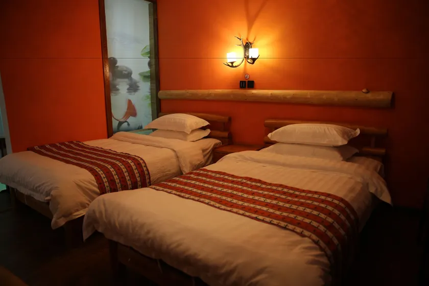 Nirvana Hotel - Hostel - Image 1
