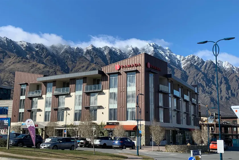 Ramada Hotel & Suites Remarkables Park Queenstown by Wyndham - Image 1