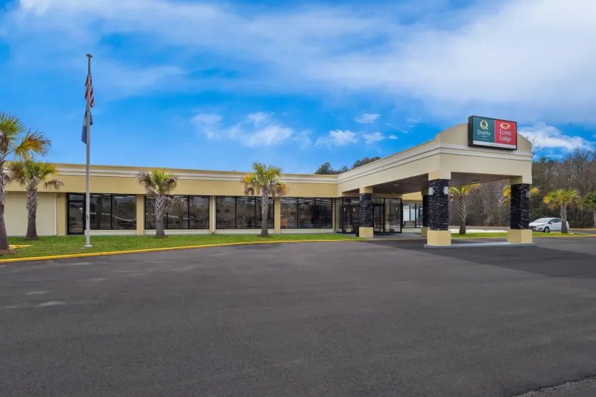 Quality Inn Yemassee - Point South I-95 - Image 1