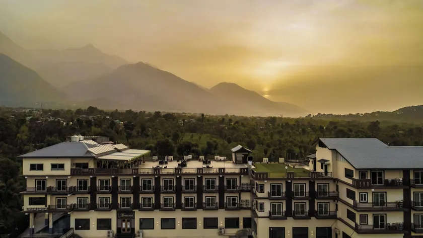 D'Polo Club & Spa Resort Dharamshala - Image 1