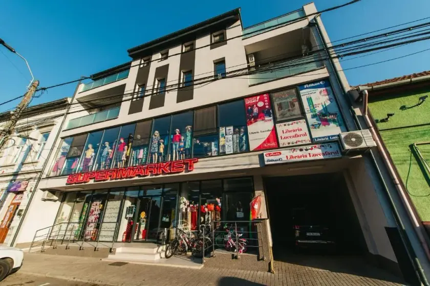 EVRA APARTMENTS - Image 1