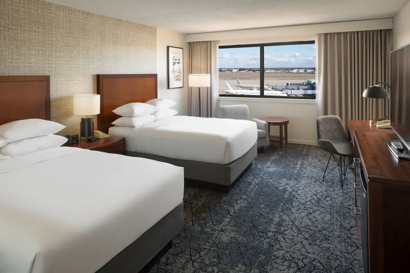 Sheraton Hartford Hotel at Bradley Airport - Image 1