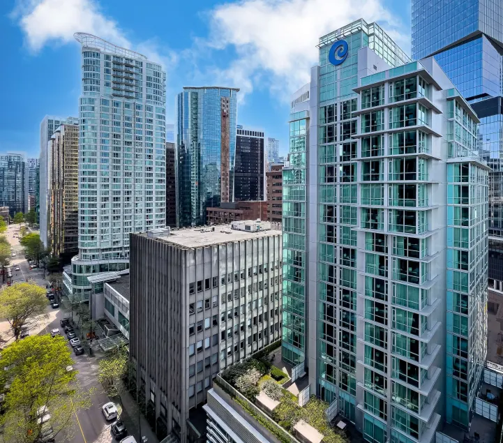 Coast Coal Harbour Vancouver Hotel by APA - Image 1