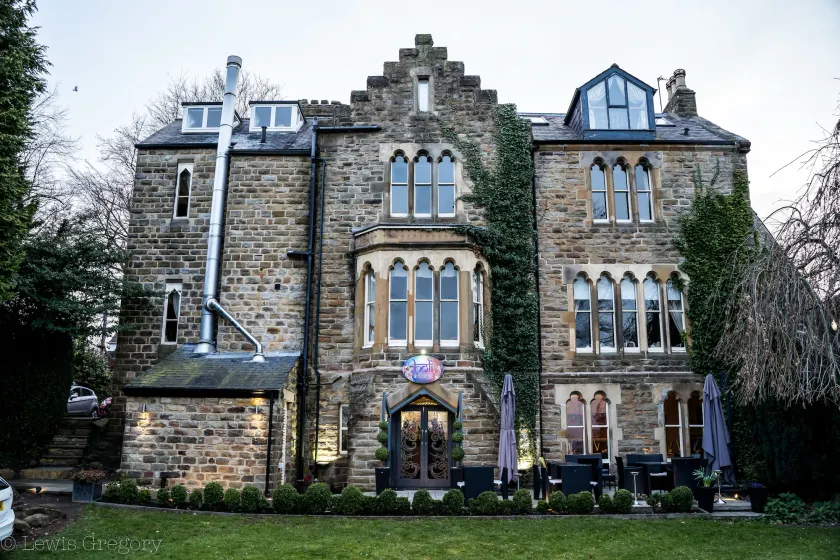 Farnley Tower Guesthouse - Image 1
