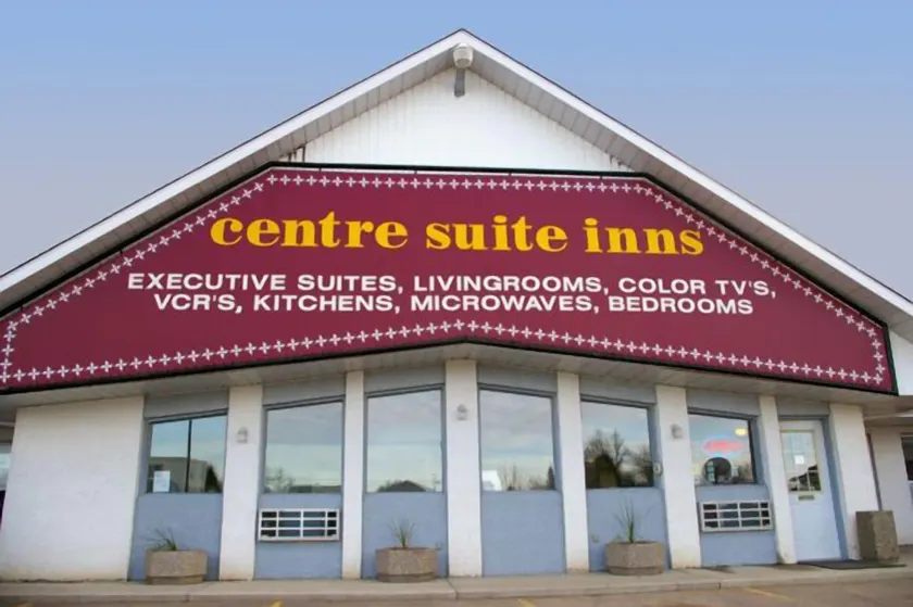 Centre Suite Inns Motel - Image 1