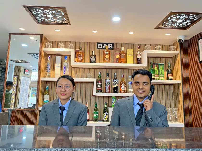 Hotel Lumbini Airport - Recepción