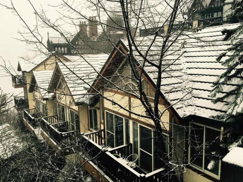 Spring Ground Resort - Image 1