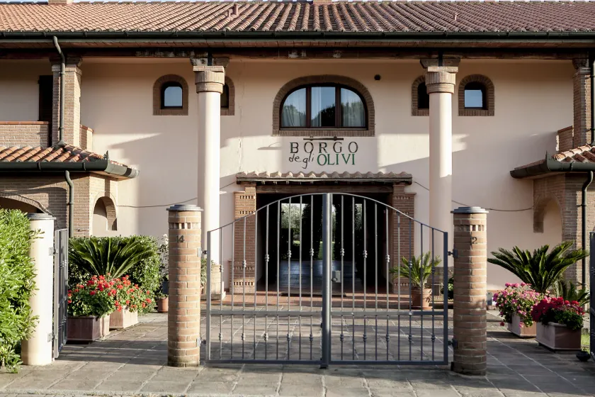 Hotel Borgo degli Olivi - Image 1