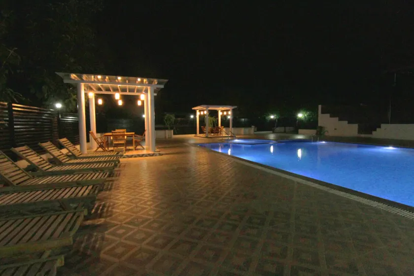 Reva Resorts and Holiday Homes - Image 1