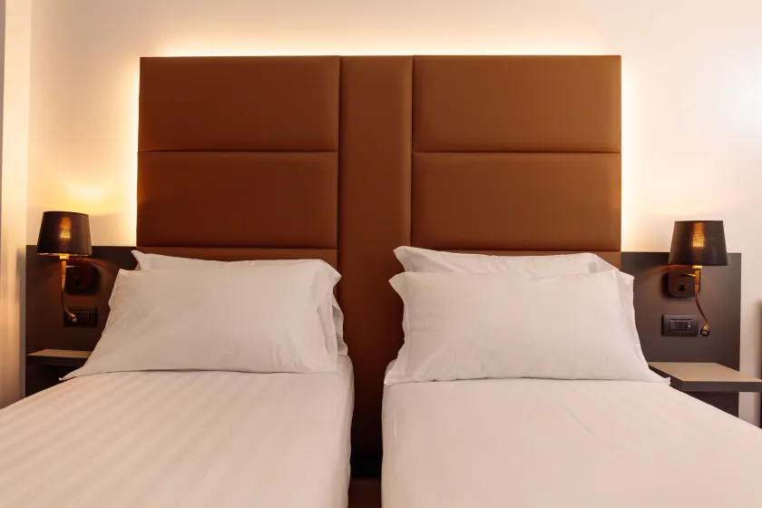 London Hotel - Image 1
