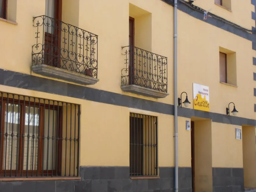Hostal Castilla - Image 1