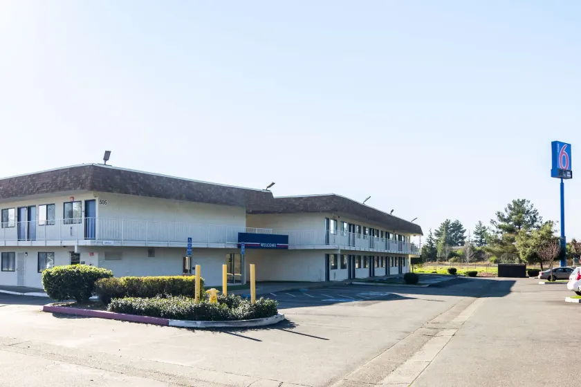 Motel 6-Oroville, CA - Image 1