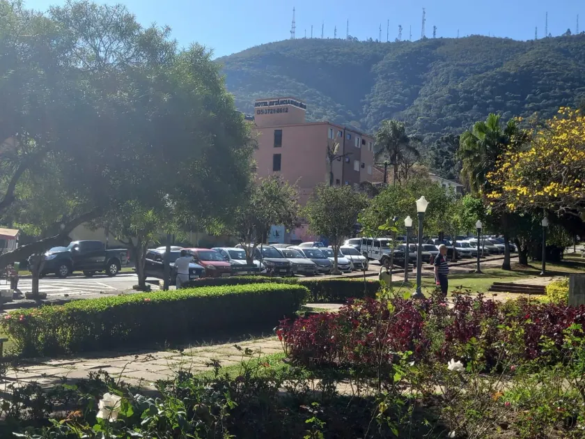 Hotel Estância - Image 1