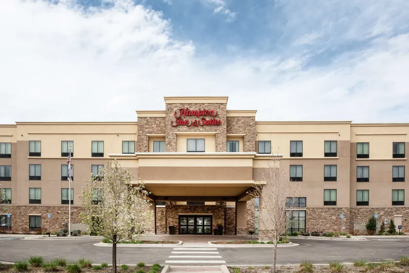 Hampton Inn & Suites Denver/South-RidgeGate - Image 1