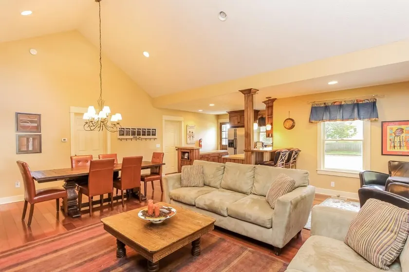 Nightingale apt with hot tub walk to Saugatuck - Außenbereich