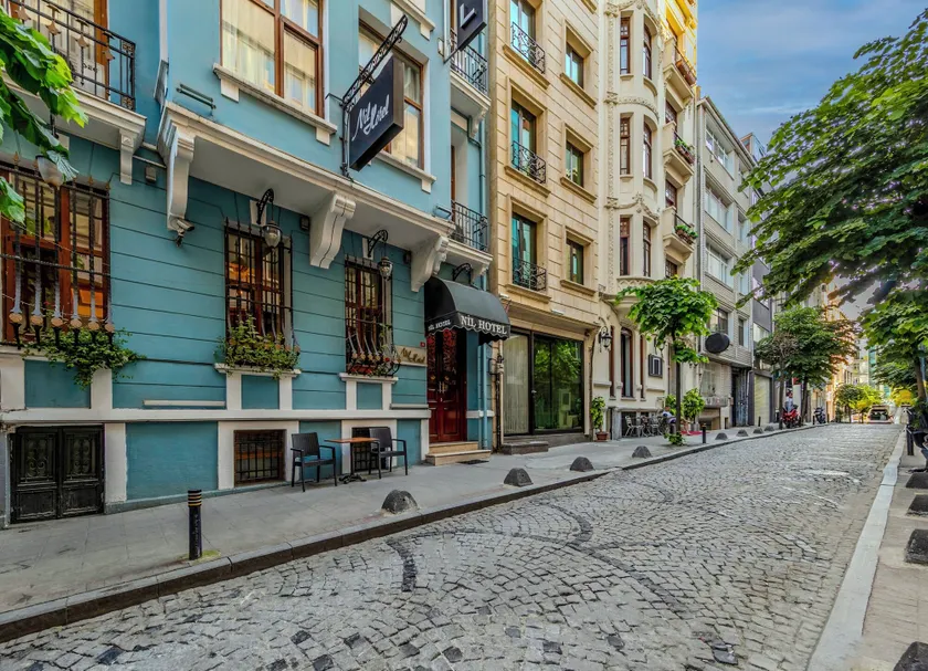 Nil Hotel İstanbul City Center - Image 1