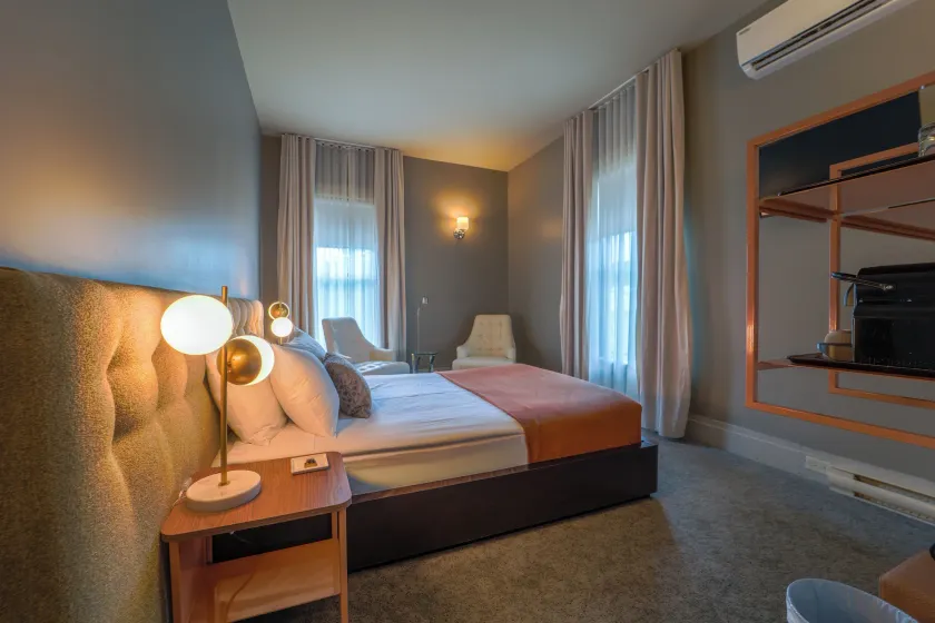 Le Pleasant Hôtel - Image 1