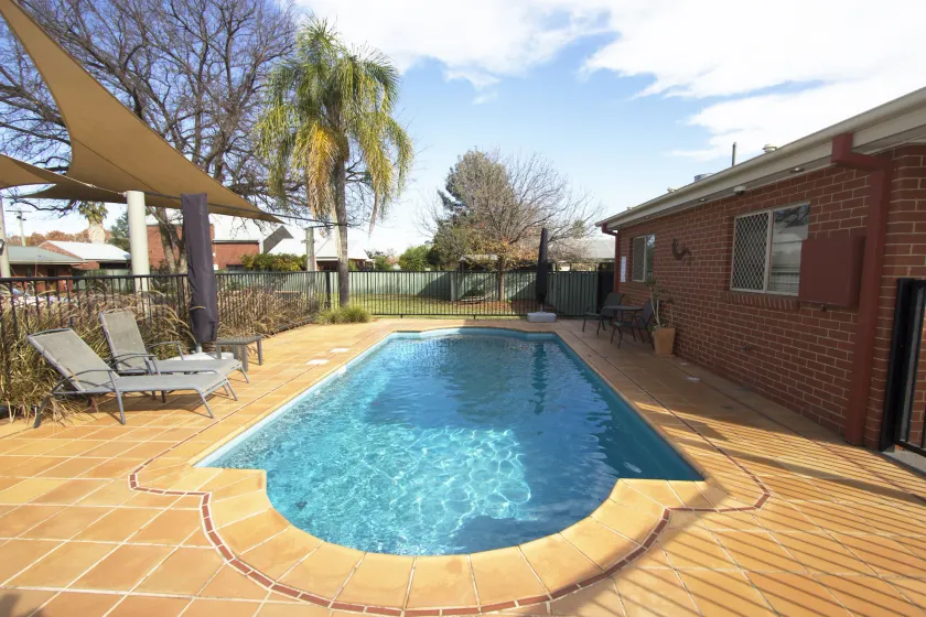 Wagga RSL Club Motel - Image 1