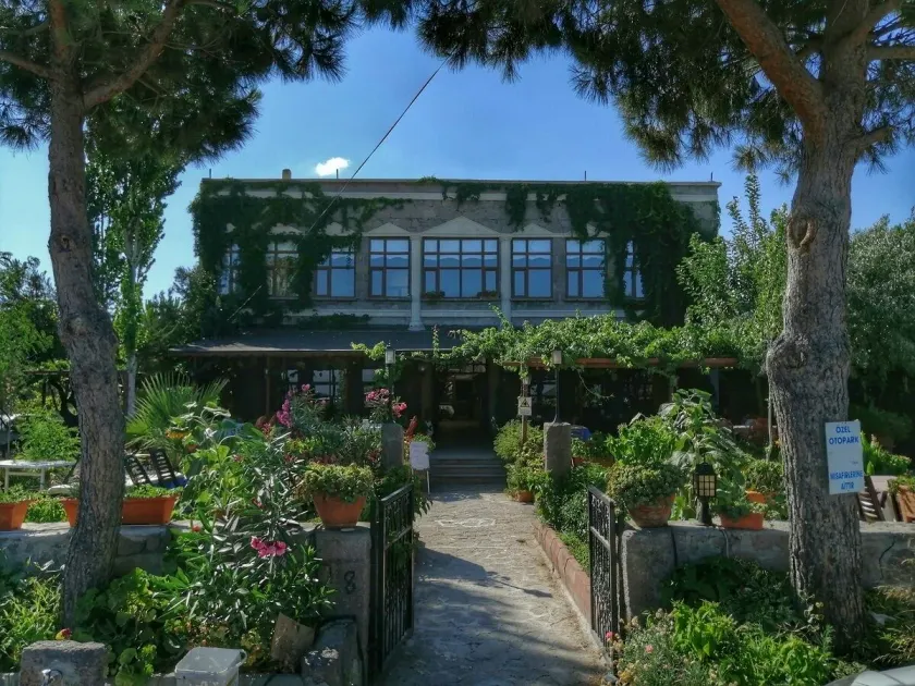 Assos Büyük Yıldızsaray Otel - Image 1
