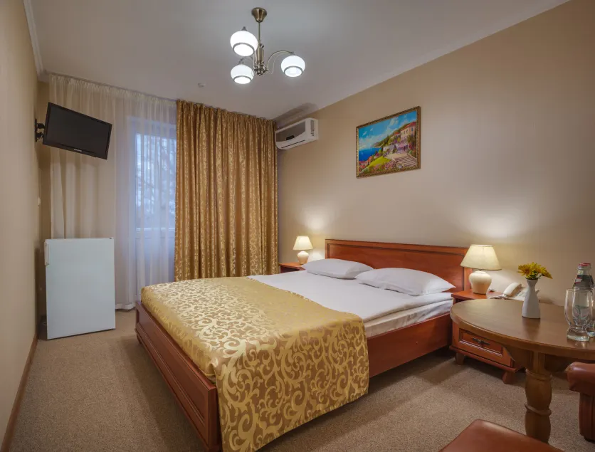 Vele Rosse Hotel, business & leisure - Image 1