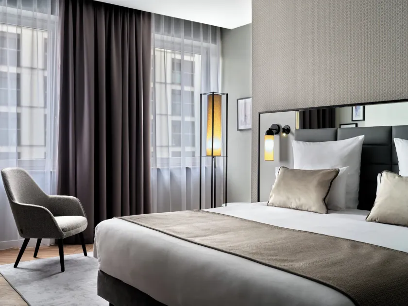 Leonardo Royal Hotel Warsaw - Image 1