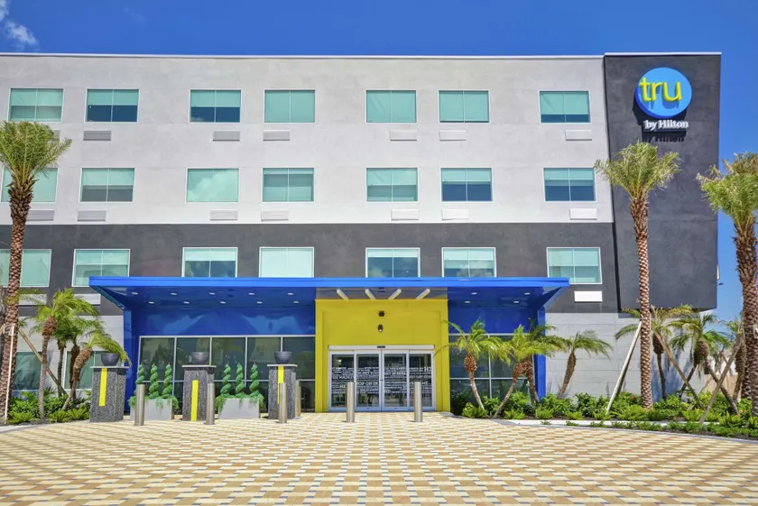 Tru by Hilton Corpus Christi South Padre Island Dr - Image 1