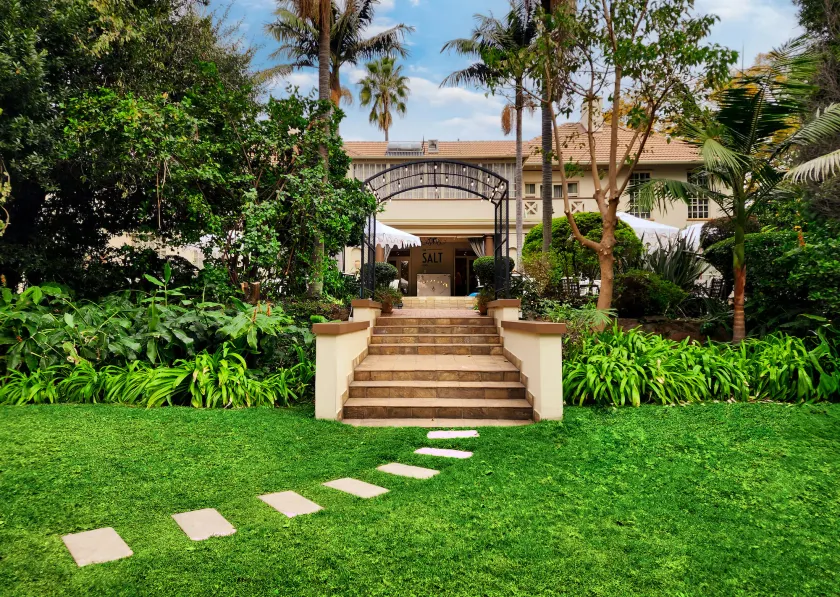 10 2nd Avenue Houghton Estate by Dream Resorts - Image 1