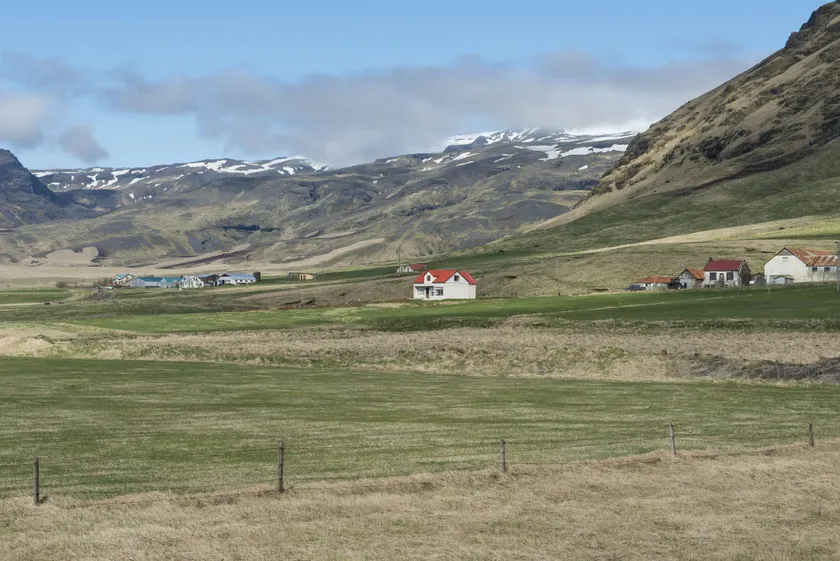 Guesthouse Rauðafell - Image 1