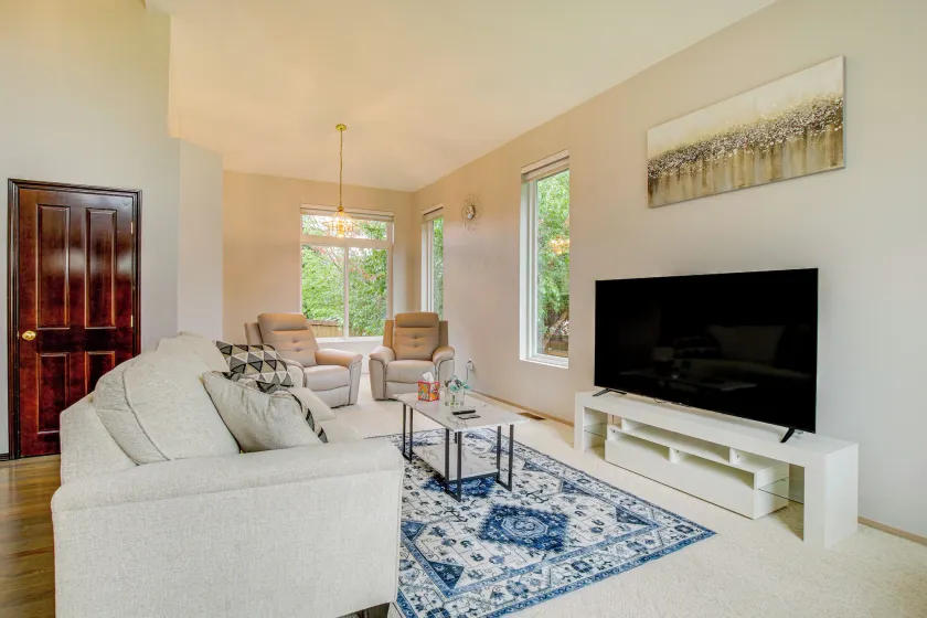 Washington Retreat w/ Yard - Near Seattle! - Image 1