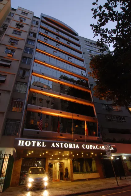 Hotel Astoria Copacabana - Image 1