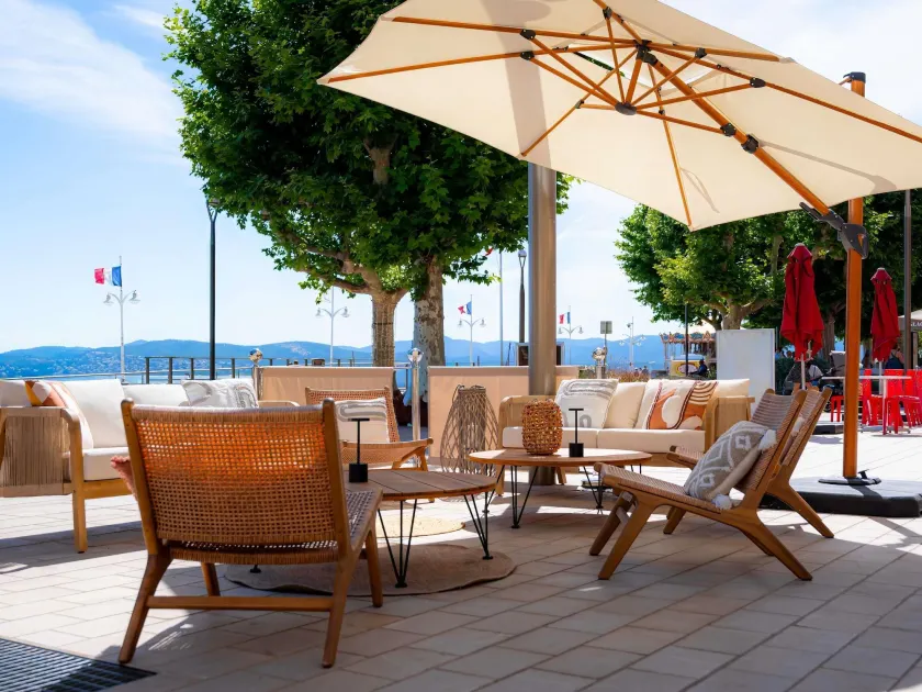 Mercure Saint Raphael Centre Plage - Image 1