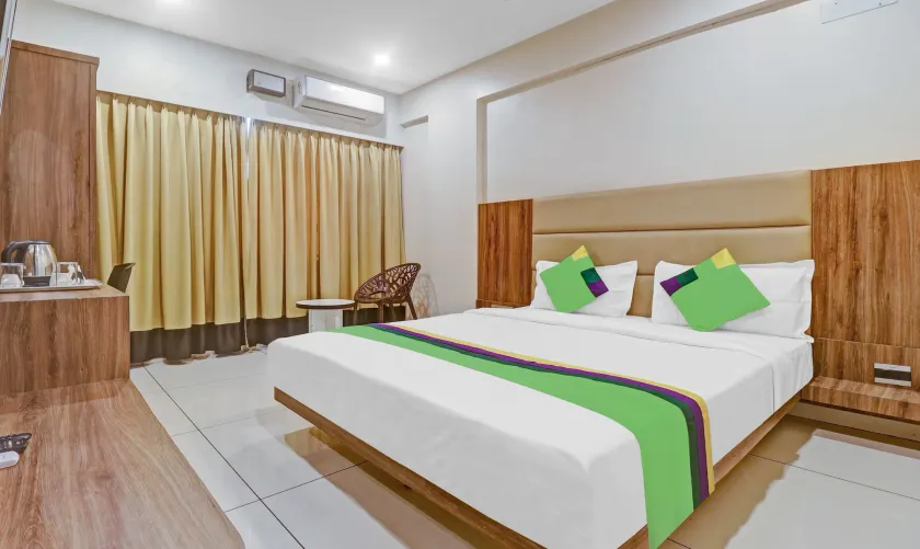 Treebo Park Inn - Image 1