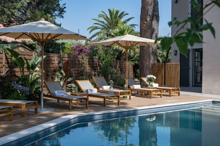   Hotel Lou Cagnard - Image 1