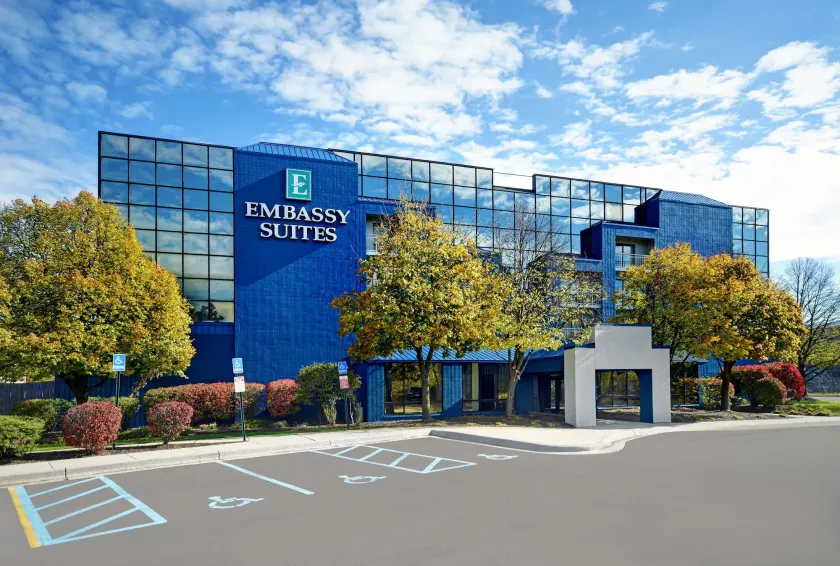 Embassy Suites by Hilton Detroit Livonia Novi - Image 1