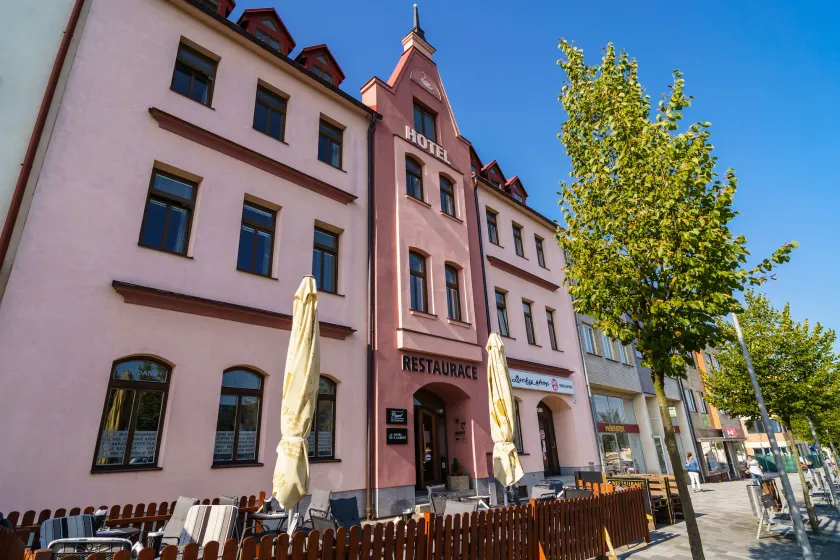 Hotel U Labutě - Image 1