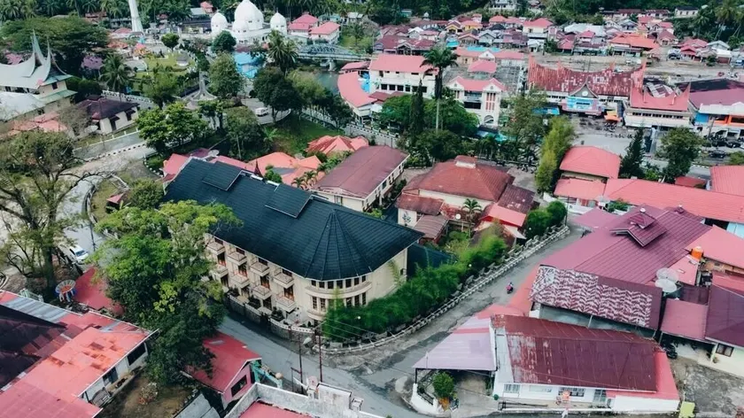 Jalan Bagindo Aziz Chan - Image 1