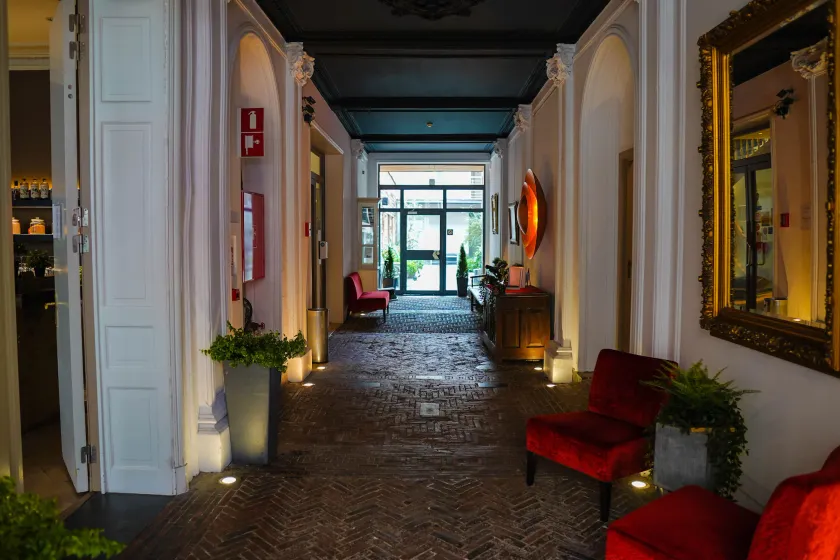 Hotel de Flandre Ghent - Image 1