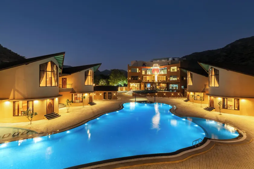 The Qualia Resort Club & Brewery - Image 1