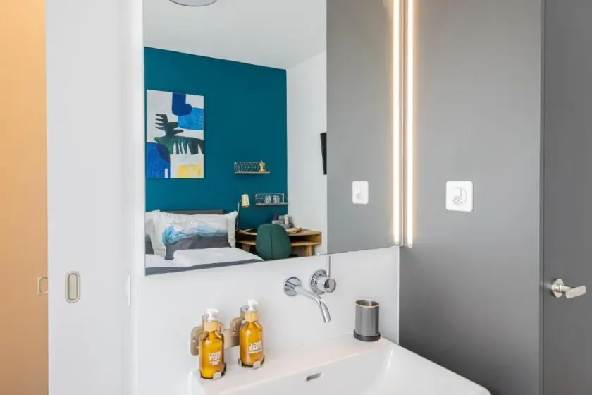 Ambrosia Guesthouse - Zimmer