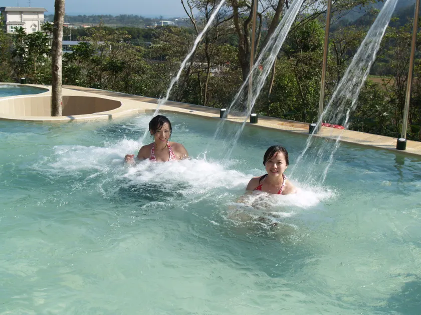 Wan Jin Hot Spring - Image 1