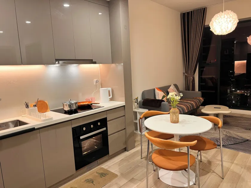 Wecomstay Vinhomes Grand Park - Image 1