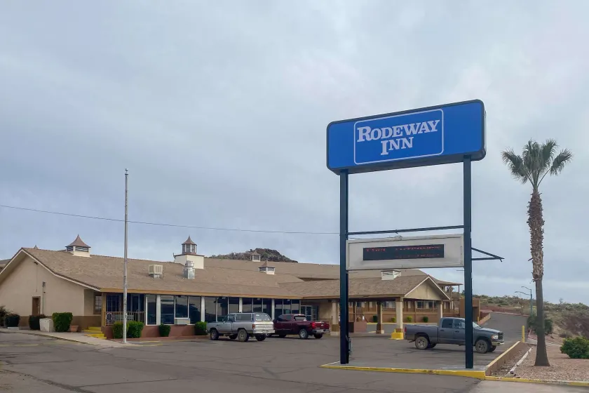 Rodeway Inn Kingman Route 66 - Image 1