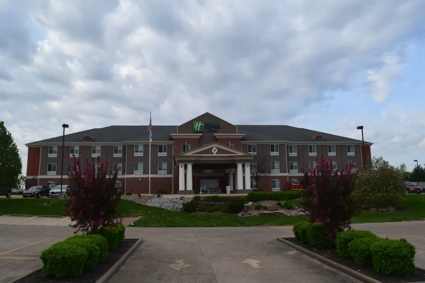 Holiday Inn Express Hotel & Suites Sparta by IHG - Image 1