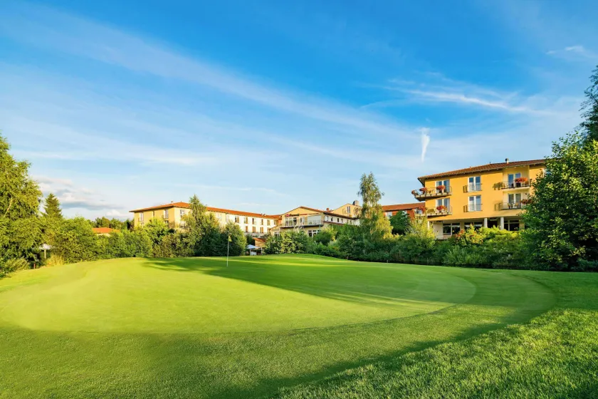 Best Western Premier Castanea Resort Hotel - Image 1