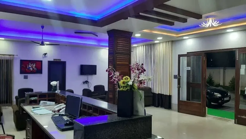Hotel Pranav International - Image 1